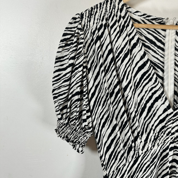 Faithfull The Brand Marie Louise Midi Dress Blance Zebra Animal Print Size US 2 - Picture 13 of 16